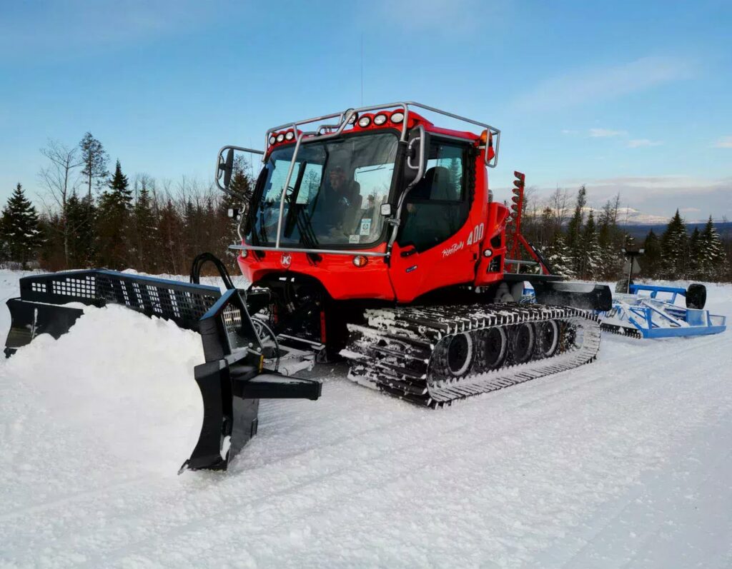 Pistenbully Snow Removal Vehicle