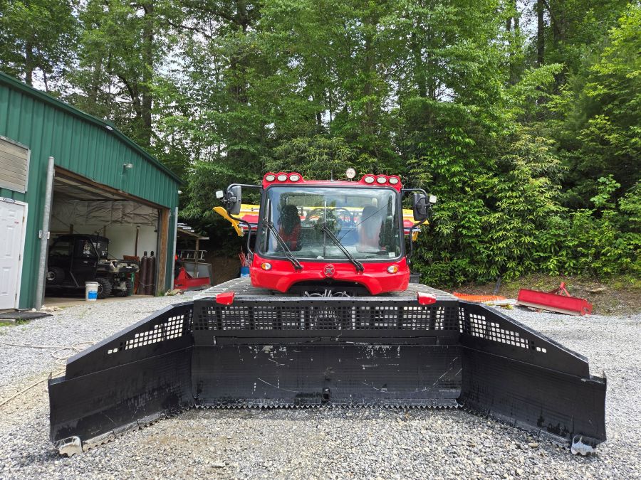 2018 PistenBully 400 Park Pro