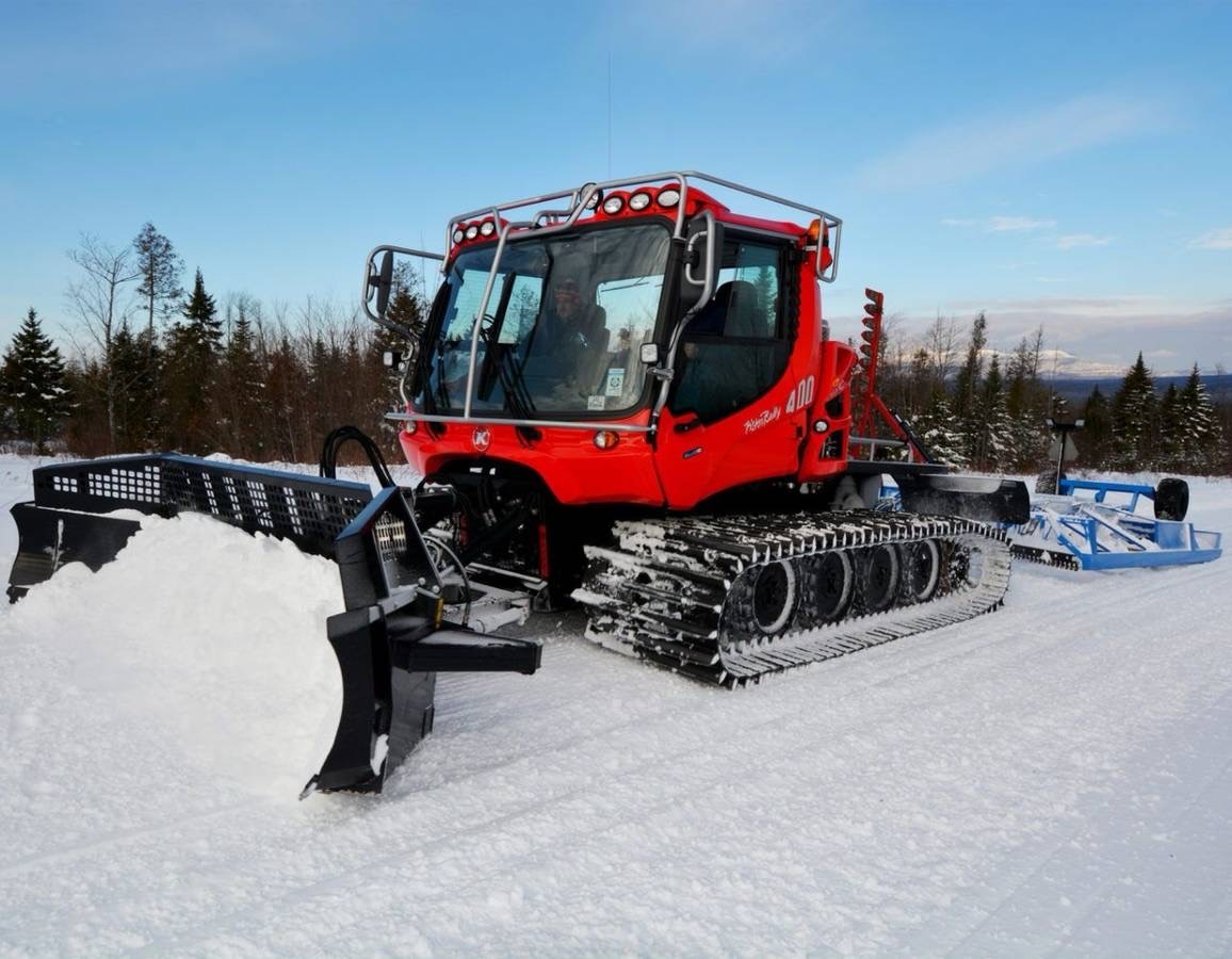 2023 PistenBully 400 Trail