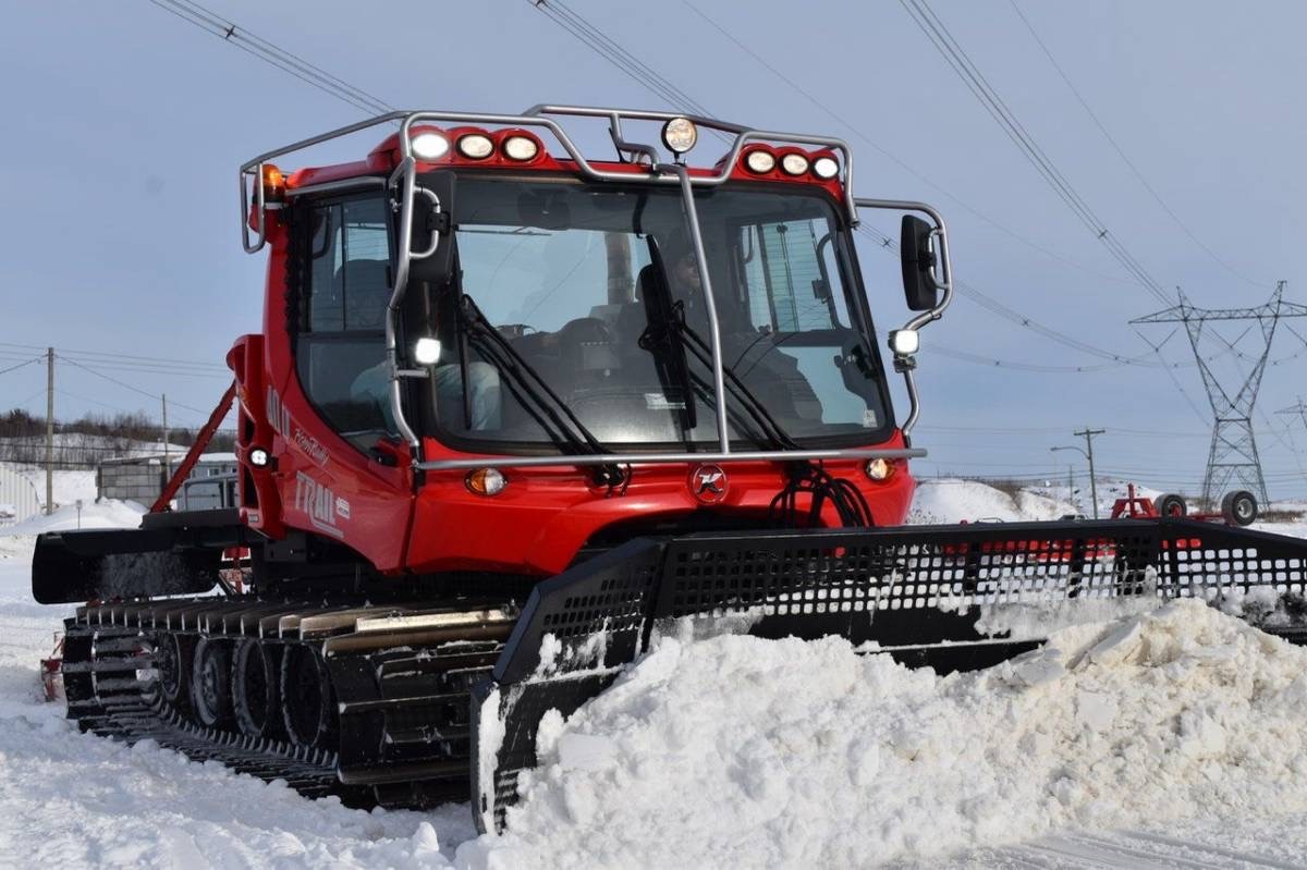 2023 PistenBully 400 Trail